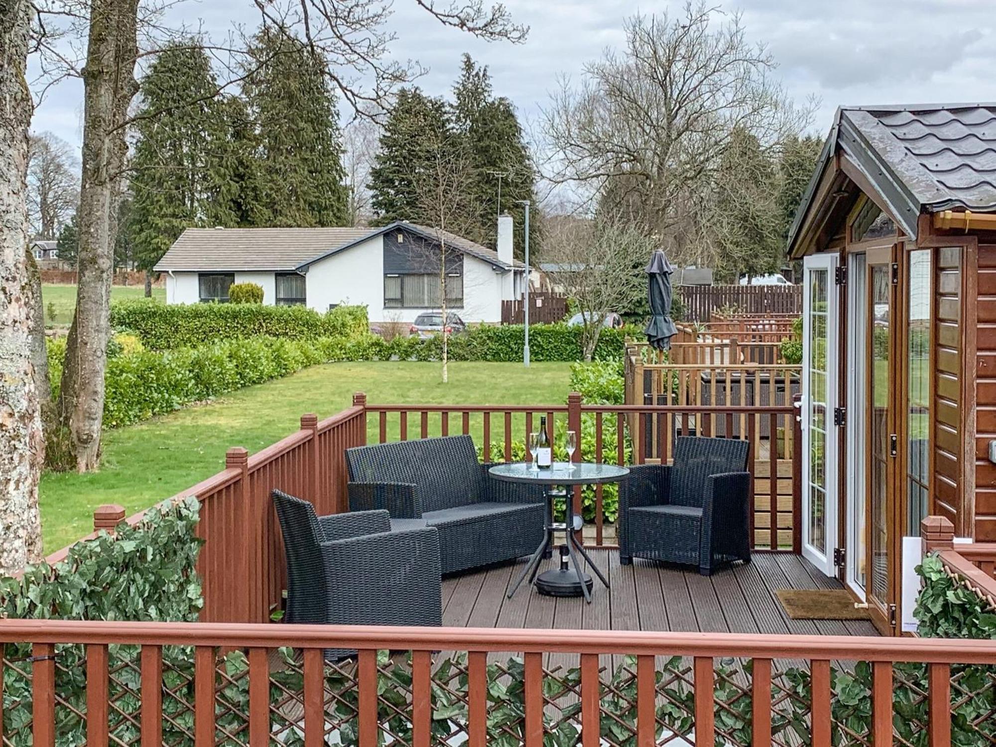Bridge End Lodge Dollar Dış mekan fotoğraf